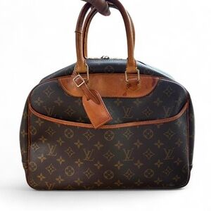 Louis Vuitton brown monogram canvas handbag